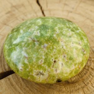 Groene Opaal lens geslepen